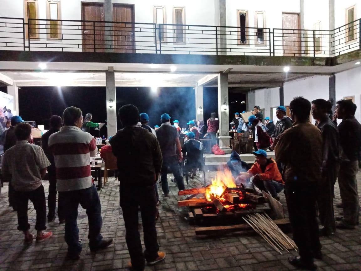 דירות פסורואן Bromo Backpacker Tosari מראה חיצוני תמונה